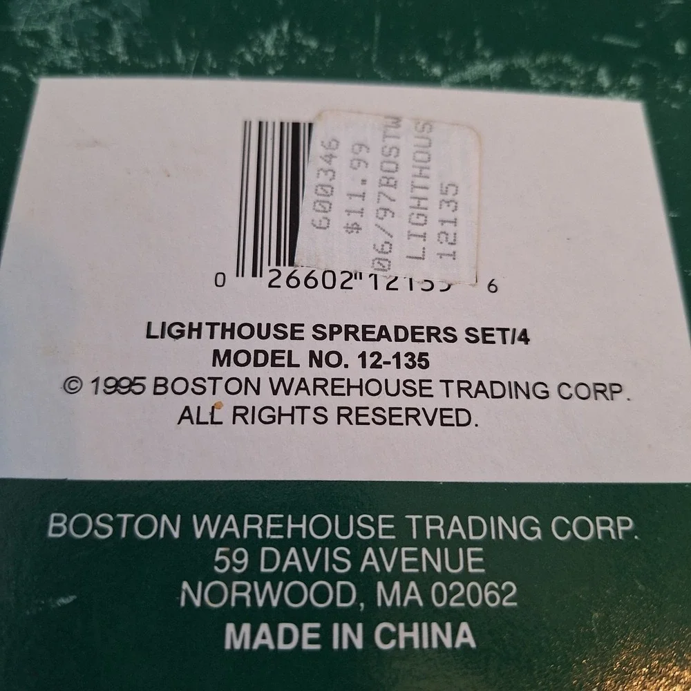 Boston Warehouse Warren Kimble Set of 4 Stainless Steel Cheese Spreaders